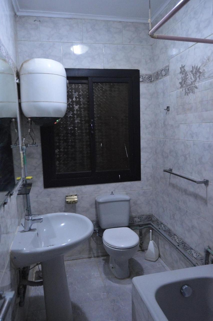 Grand Sunlit Luxury Apartment Maadi Le Caire Extérieur photo