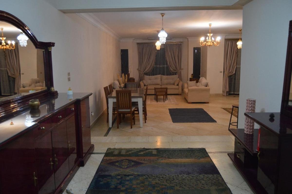 Grand Sunlit Luxury Apartment Maadi Le Caire Extérieur photo